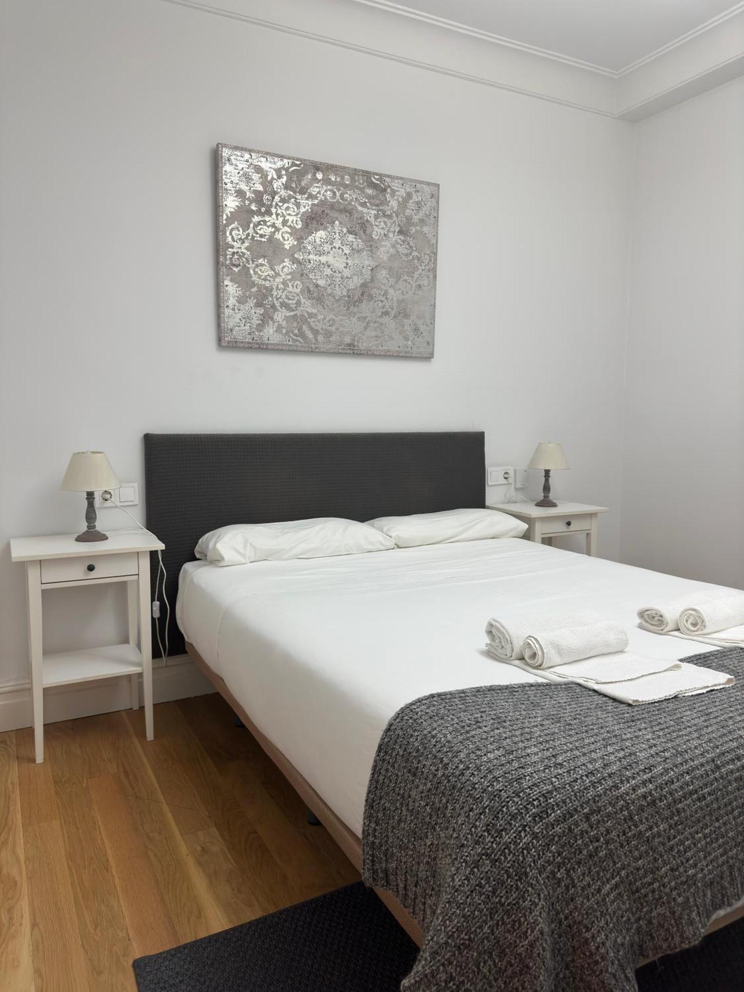 Fantastico Apartamento En El Centro De Билбао Екстериор снимка