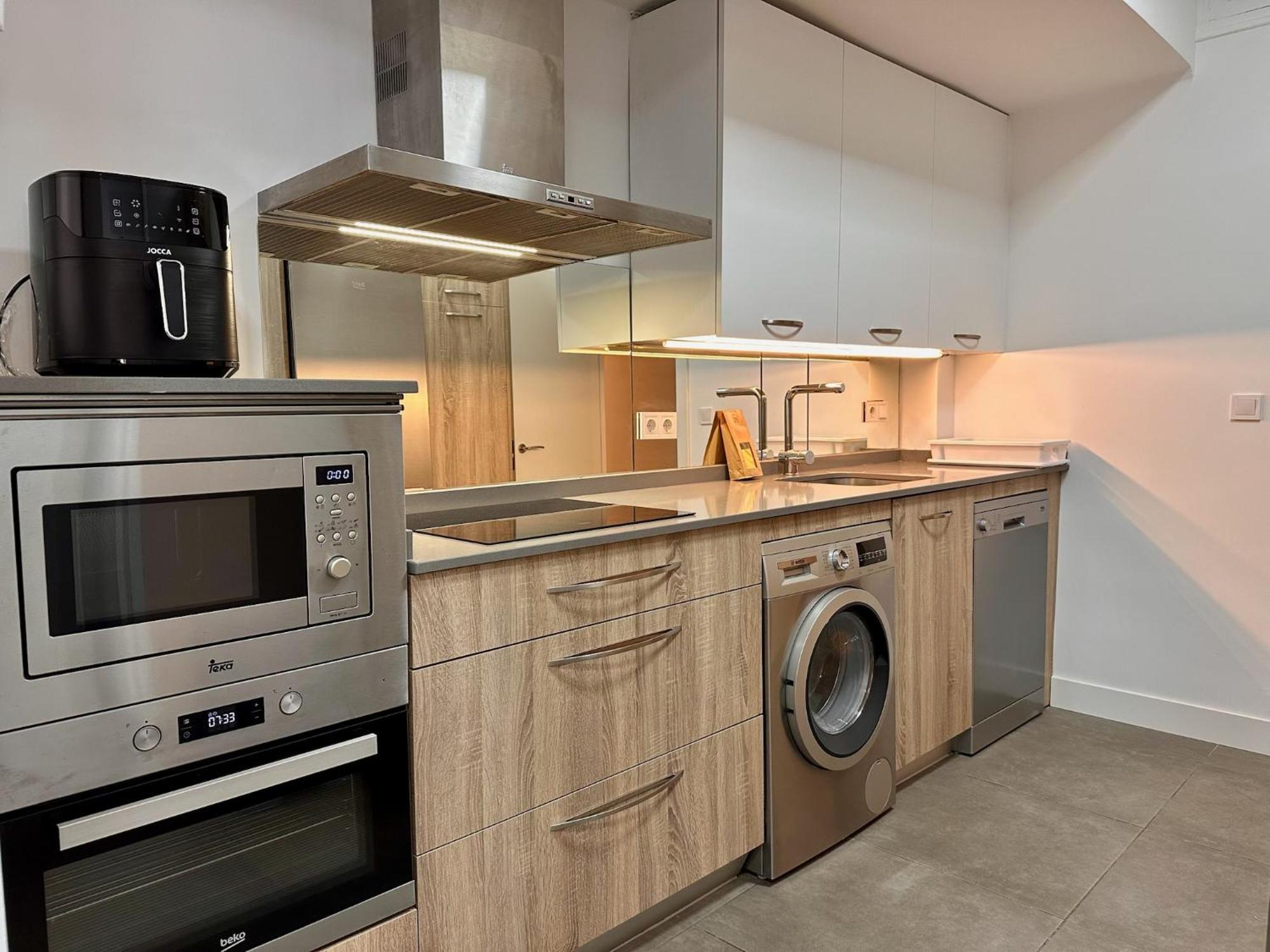 Fantastico Apartamento En El Centro De Билбао Екстериор снимка