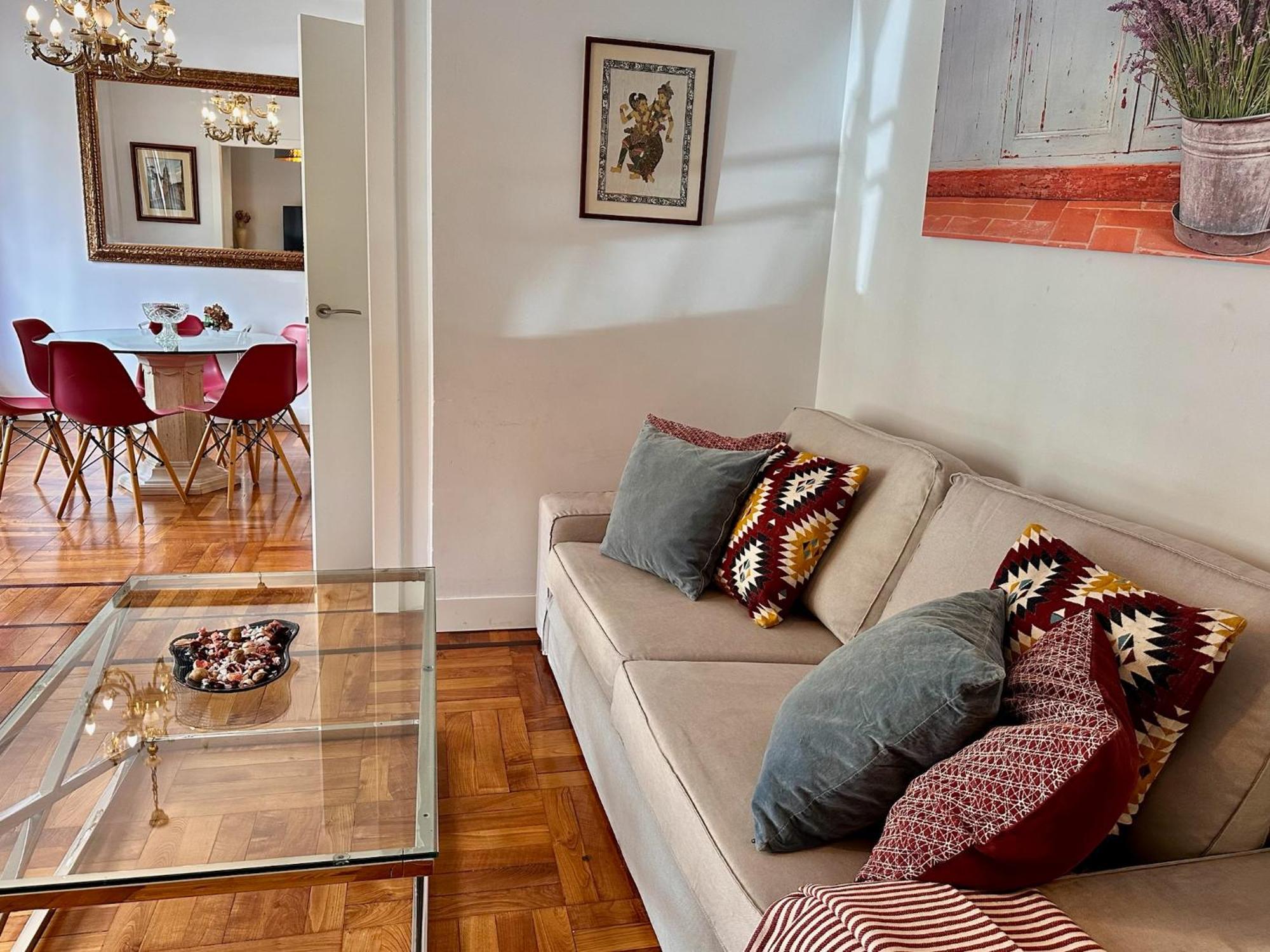 Fantastico Apartamento En El Centro De Билбао Екстериор снимка